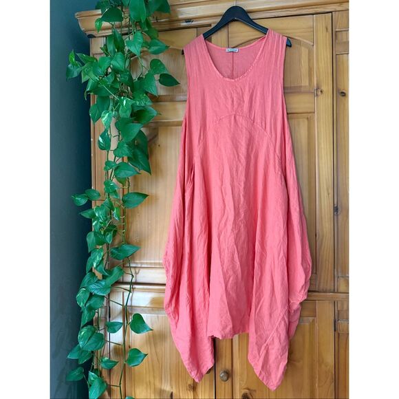 LIN BOHÈME Coral Linen Tunic Dress • Oversized Asymmetrical Hem • One Size - Picture 3 of 10